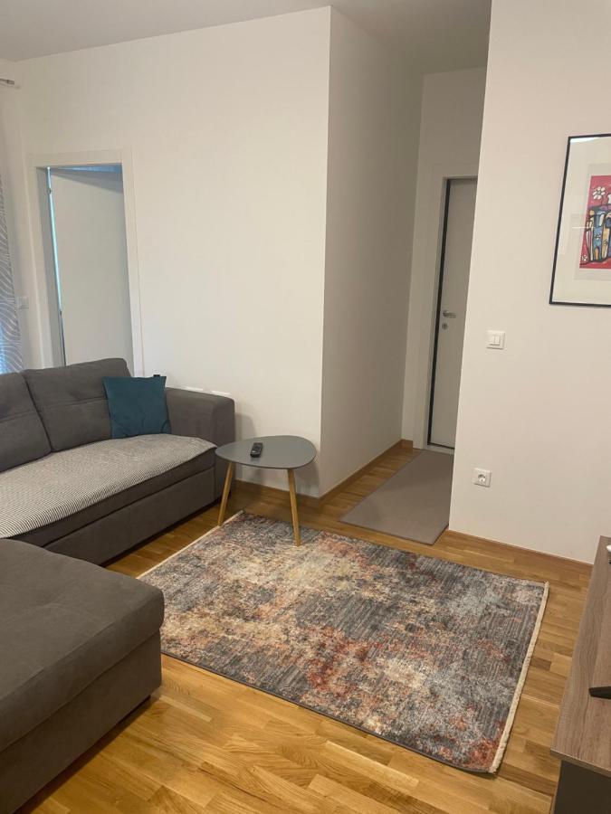 Apartment Diana Zara Parking Free Exterior photo