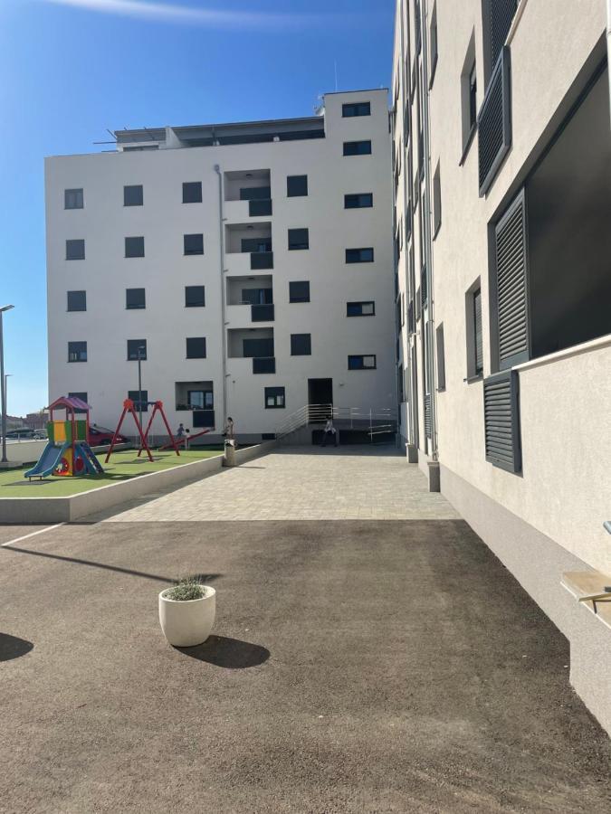 Apartment Diana Zara Parking Free Exterior photo